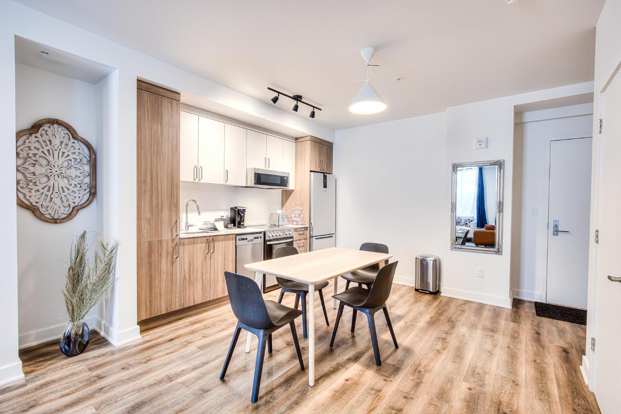 2Br+Gym For Vip Corporate & Students Downtown Mtl Apartment Монреал Екстериор снимка