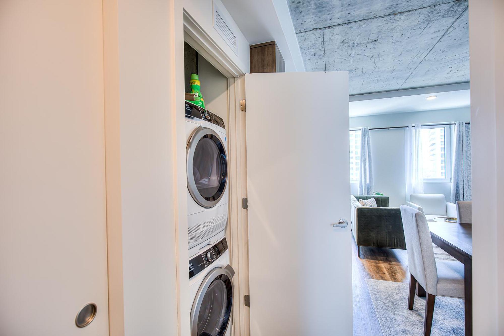 2Br+Gym For Vip Corporate & Students Downtown Mtl Apartment Монреал Екстериор снимка